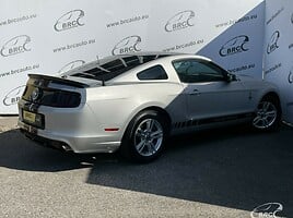 Ford Mustang 3.7 V6 Automatas 2013 y