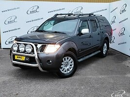 Nissan Navara 3.0 dCi D40 4WD Auto Visureigis / Krosoveris 2014