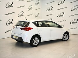 Toyota Auris 1.8 Hybrid Automatas 2013 г