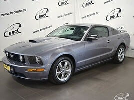 Ford Mustang GT V8 manual Coupe 2007