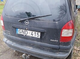 Opel Zafira A 2003 г