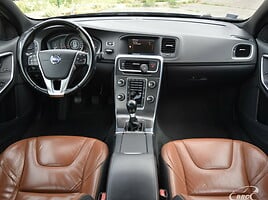 Volvo S60 D3 Momentum M/T 2013 г