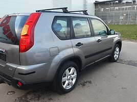 Nissan X-Trail 2008 г Внедорожник / Кроссовер