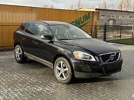 Volvo XC60 2012 г Внедорожник / Кроссовер