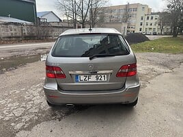 Mercedes-Benz B 200 2005 y Wagon