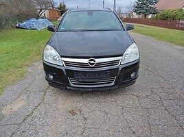 Opel Astra Universalas 2010