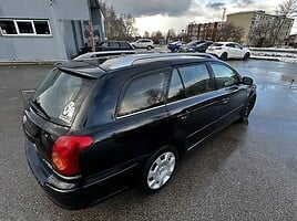 Toyota Avensis II 2004 г