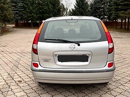 Nissan Almera Tino 2006 m Hečbekas