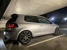 Volkswagen Golf 2008 г Хэтчбек