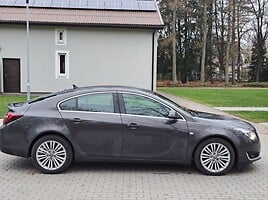 Opel Insignia 2015 г Хэтчбек