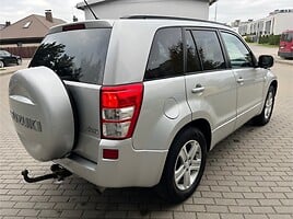 Suzuki Grand Vitara 2006 y Off-road / Crossover