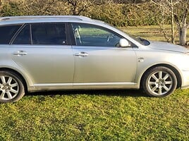 Toyota Avensis II 2006 г запчясти