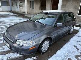 Volvo V40 Universalas 2001