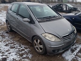 Mercedes-Benz A 200 W169 CDTI 2007 y parts