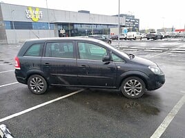 Opel Zafira 2011 г Минивэн