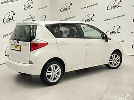 Toyota Verso-S 1.3i 2012 y