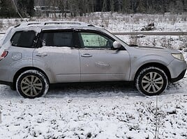 Subaru Forester 2012 y Off-road / Crossover