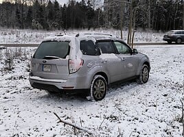 Subaru Forester 2012 y Off-road / Crossover