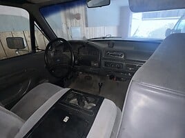 Ford Bronco 1992 г Внедорожник / Кроссовер