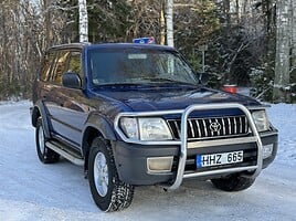 Toyota Land Cruiser J100 2001 y