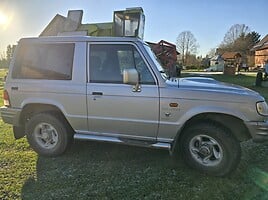 Hyundai Galloper 1999 y Off-road / Crossover