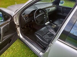 Mercedes-Benz E 250 8107 1996 m