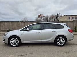 Opel Astra 2013 г Универсал