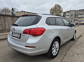 Opel Astra 2013 г Универсал