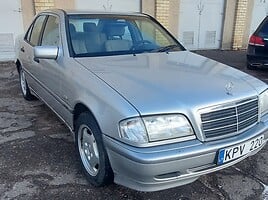 Mercedes-Benz C 220 W202 1999 y