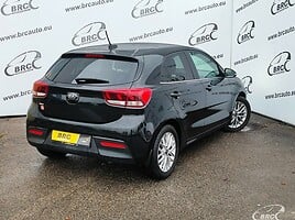 Kia Rio 1.4 MPI Automatas 2017 y