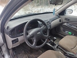 Nissan Almera 2000 m Hečbekas