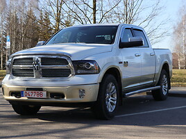 Dodge RAM 2014 г Пикап