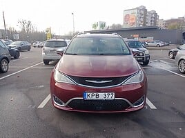 Chrysler Pacifica 2017 г Минивэн