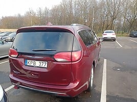 Chrysler Pacifica 2017 г Минивэн