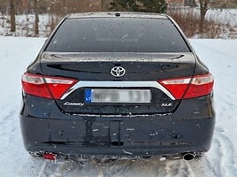 Toyota Camry 2016 y Sedan