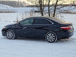 Toyota Camry 2016 y Sedan