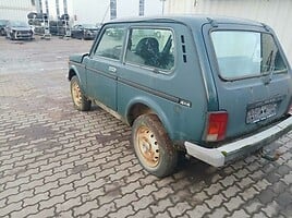 Lada Niva 1990 m dalys