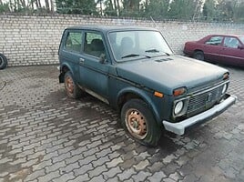 Lada Niva 1990 m dalys