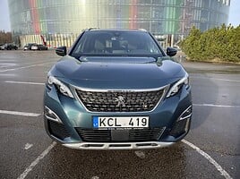 Peugeot 5008 2017 y Off-road / Crossover