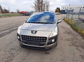 Peugeot 3008 2011 г Внедорожник / Кроссовер