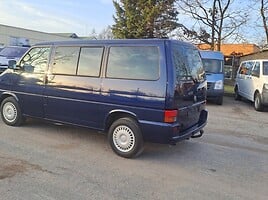 Volkswagen Caravelle 2002 y Minibus