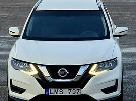 Nissan X-Trail 2017 y Off-road / Crossover