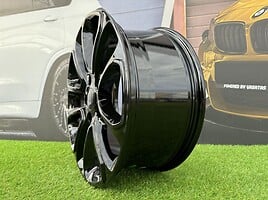 Autowheels Jeep Grand Cherokee, Dodge lengvojo lydinio R18 ratlankiai