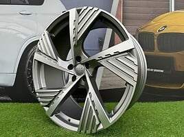 Autowheels Audi Q8 E-Tron Q7 R22 