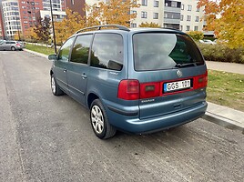 Volkswagen Sharan 2002 m Vienatūris