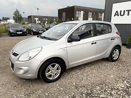 Hyundai i20 2012 г Хэтчбек