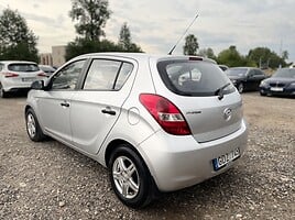 Hyundai i20 2012 г Хэтчбек