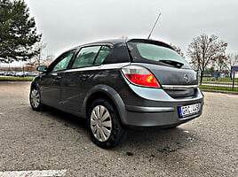 Opel Astra H 2004 г