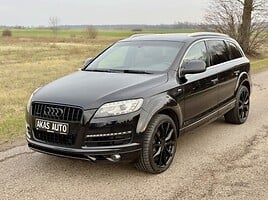 Audi Q7 Visureigis / Krosoveris 2011