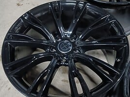 BMW X5M light alloy R20 rims